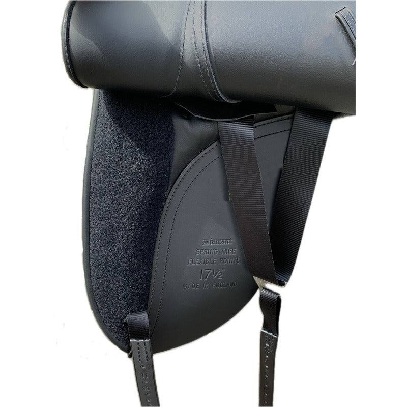 Diamant Dressursattel, Keilkissen vorne, Klettpauschen, Normales Blatt